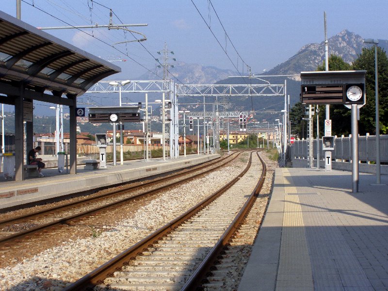 station - station